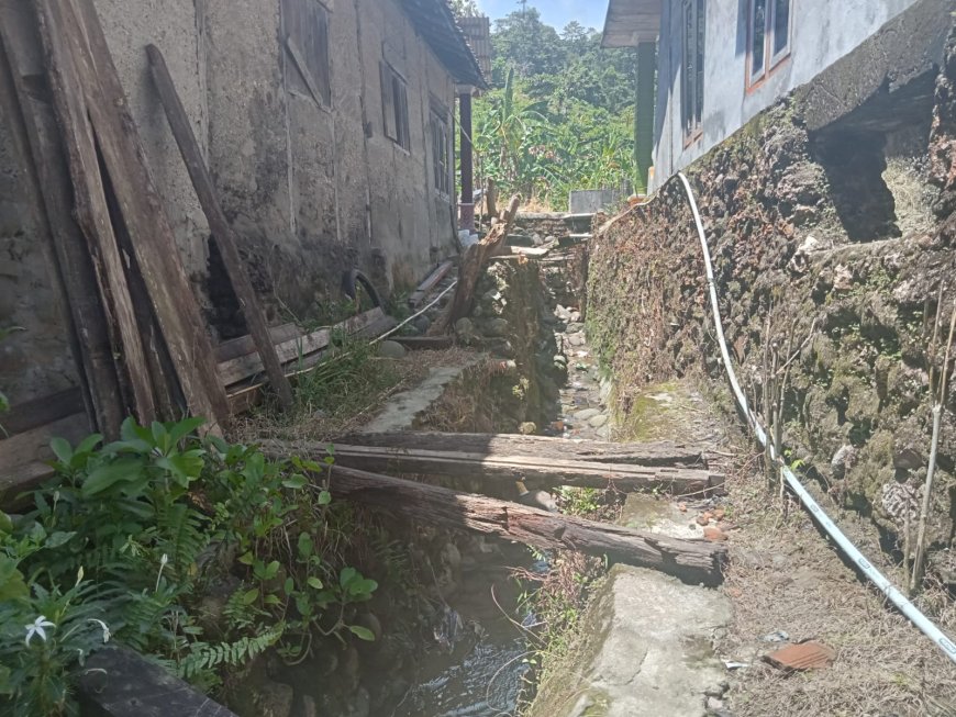 LPK  TINJAU GORONG- GORONG RUSAK DIPEMANGKU 2 SUKAMAJU PEKON KOTA KARANG