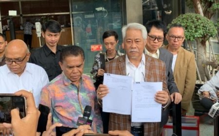 Dugaan Nepotisme: Jokowi, Anwar Usman, dan Gibran Dilaporkan ke KPK oleh TPDI dan Persatuan Advokat Nusantara