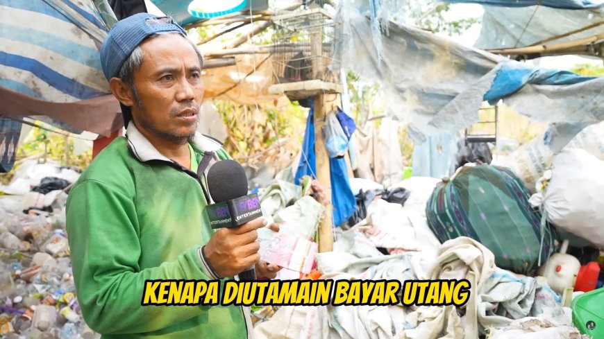 Keberanian Pemulung: Kehidupan Bahagia Ditemukan di Antara Barang Terbuang.