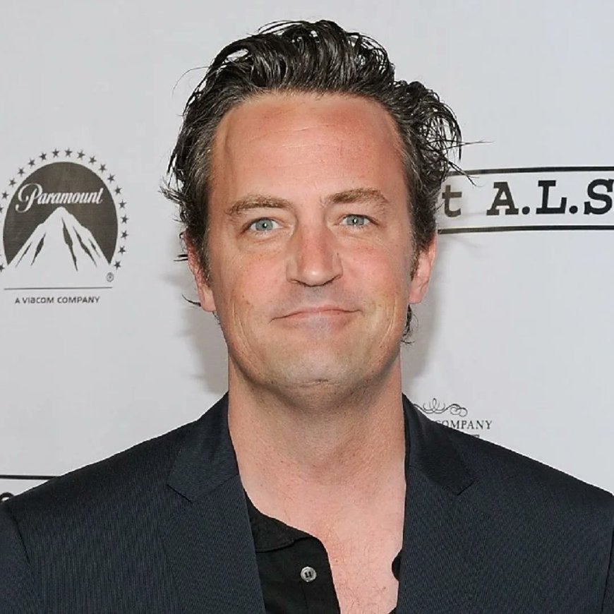 Bintang 'Friends,' Matthew Perry, Meninggal Dunia pada Usia 54 Tahun