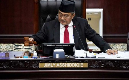 Kode Etik Terlanggar: 9 Hakim MK Diberi Sanksi Teguran
