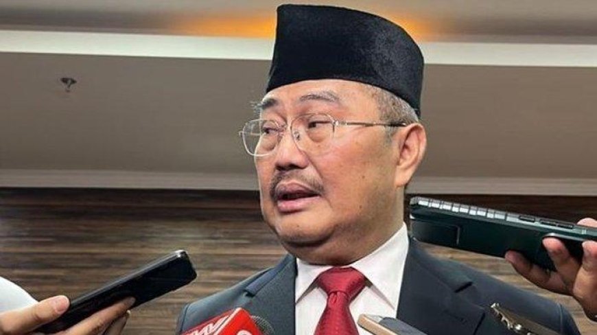 Majelis Kehormatan Mahkamah Konstitusi (MKMK) Memecat Anwar Usman dari Jabatan Ketua MK atas Pelanggaran Etik Berat