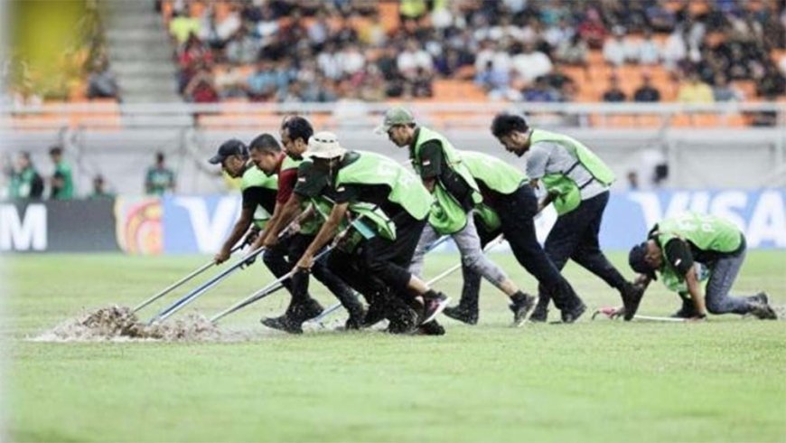 Kontroversi Genangan Air di Jakarta International Stadium (JIS) pada Piala Dunia U-17 2023: Mengapa Atap Tidak Ditutup?