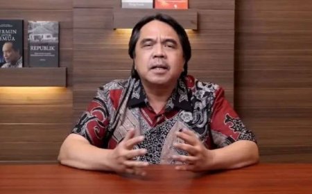 Ade Armando Kritik Aksi BEM UI dan UGM Terkait Politik Dinasti, Sebut Ironis di DIY