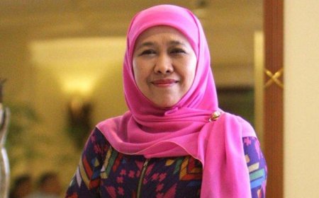 Gubernur Jatim Khofifah Hadiri Konsolidasi Caleg PAN: Dukungan Tersembunyi untuk Koalisi Prabowo-Gibran