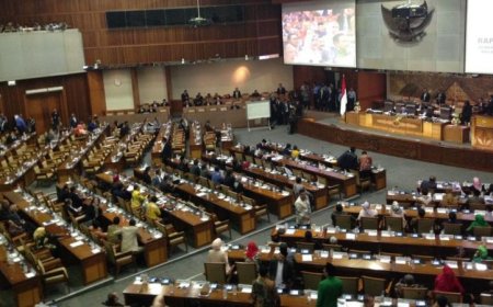 RUU DKJ Disahkan: Gubernur dan Wakil Akan Ditunjuk Presiden, PKS Menolak Usulan DPR