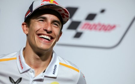Marc Marquez dan Gemma Pitto Rayakan Liburan Romantis di Bali Jelang MotoGP 2024
