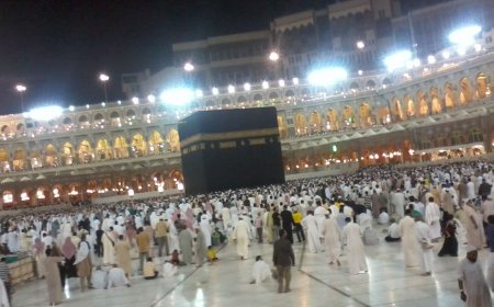 Iran Izinkan Warga Umrah ke Saudi setelah Delapan Tahun, Jemaah Mulai Tiba 19 Desember