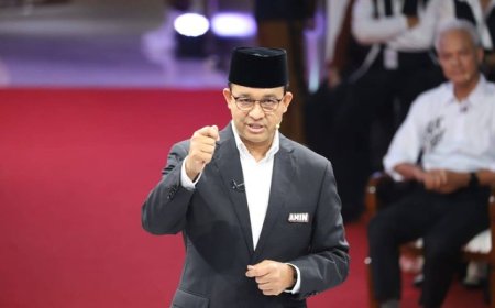 Wakanda No More, Indonesia Forever": Anies Baswedan Curi Perhatian dalam Debat Capres