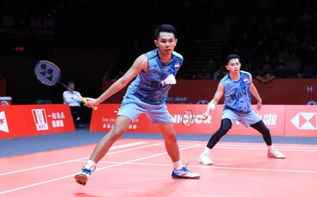 Kegigihan Fajar/Rian Tergelincir di Semifinal BWF World Tour Finals 2023, Harapan Indonesia Kini Tersandar pada Jonatan Christie