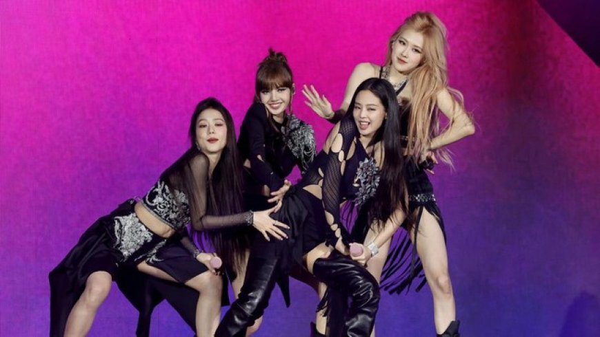 BLACKPINK Resmi Merapatkan Barisan dengan YG Entertainment: Kontrak Eksklusif Perpanjang, Spekulasi Bubar