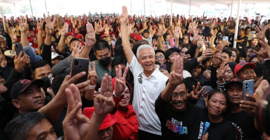 Ganjar Pranowo Resmikan Program Ambisius '1 Keluarga Miskin 1 Sarjana' di Sukoharjo untuk Maksimalkan Potensi Bonus Demografi