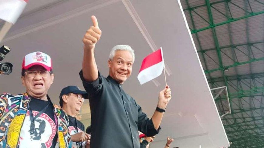 Ganjar Pranowo Luncurkan Program 1 Keluarga Miskin 1 Sarjana di Sukoharjo: Transformasi Pendidikan untuk Indonesia Emas 2045