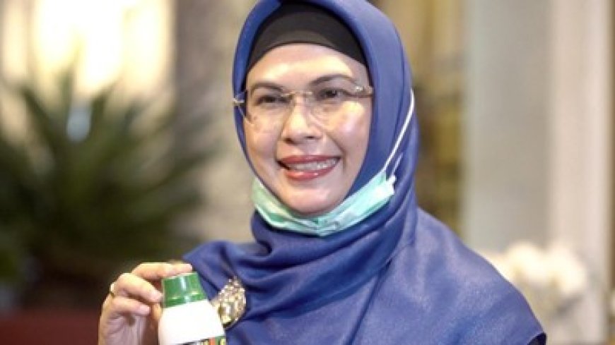 Siti Nur Azizah, Putri Ma'ruf Amin, Resmi Mundur dari Jabatan Wakil Rektor Unesa: Meniti Amanah Pribadi di Luar Kampus