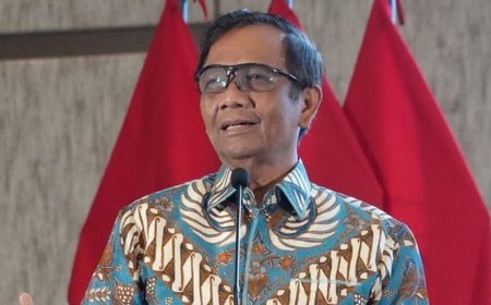 Menko Polhukam Mahfud MD Terima Kunjungan Koalisi Sipil: Bahas Pilpres 2024 dan Usulan Pemakzulan Jokowi