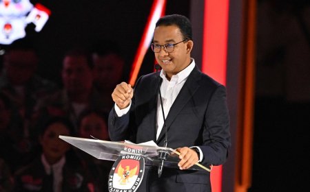 Anies Ogah Komentari Ucapan Jokowi soal Debat Capres