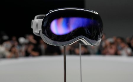 Apple Menggebrak Pasar Teknologi dengan Peluncuran Headset Vision Pro VR dan AR di Awal 2024