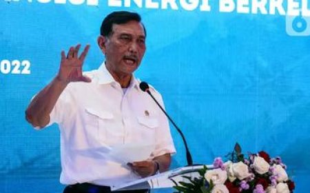 Luhut: Naikkan Pajak Sepeda Motor Bensin