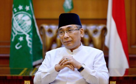 Gus Yahya Putuskan PBNU Netral di Pilpres 2024 Meski Dituduh Memihak: Pernyataan Jelas dari Pimpinan PBNU