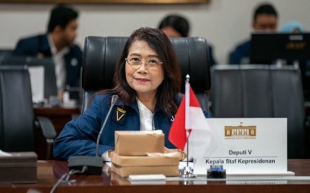Jaleswari Pramodhawardani Mundur dari Jabatan Deputi V KSP: Menjaga Netralitas dan Profesionalisme di Tengah Tahun Politik