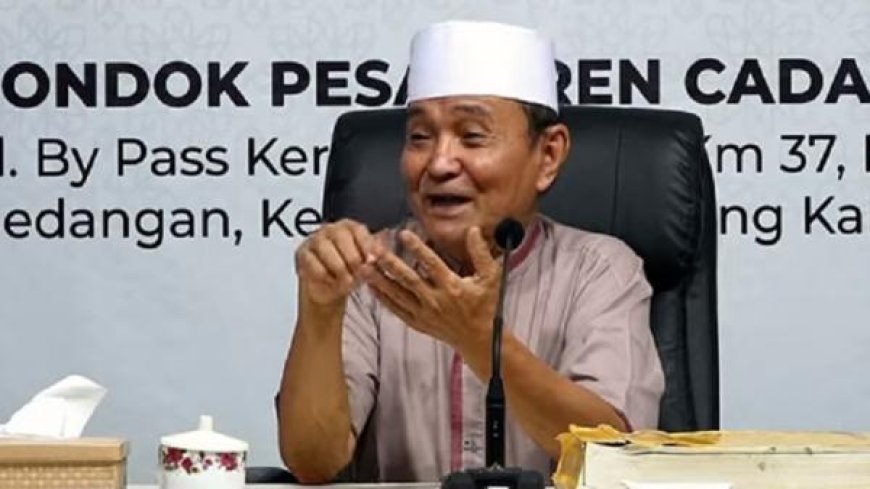 Berduka, Ulama Kharismatik Indramayu Tutup Usia - Profil dan Jejak Pengabdian Buya Syakur Yasin