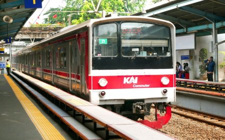 PT KCI Ungkap Alasan Memilih Impor KRL dari China Dibandingkan dengan Jepang dan Korea
