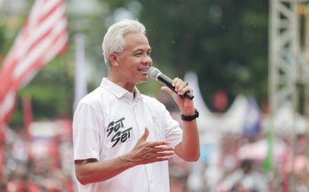 Ganjar soal Hak Angket Usut Pemilu 2024 Curang: Minimal Raker Deh