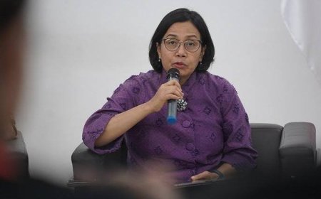 Sri Mulyani Bicara Tentang Anggaran dan Prospek Program Makan Gratis ala Prabowo
