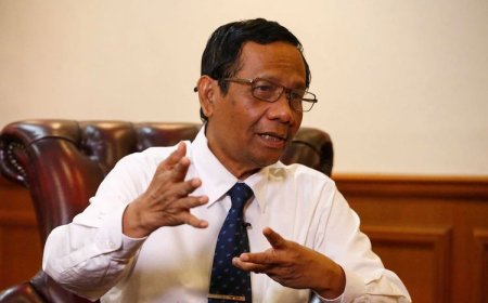 Mahfud MD Terangkan Perbedaan Penyelesaian Dugaan Kecurangan Pemilu 2024: Angket DPR vs. Gugatan MK