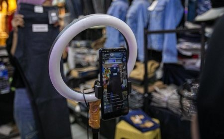 Mengapa TikTok Masih Dibiarkan Beroperasi Meski Melanggar Aturan?