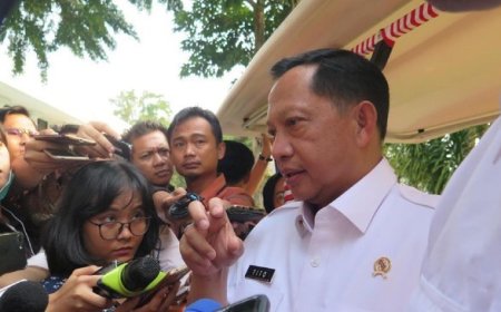 Tito Karnavian Curiga Ada Praktik Tidak Jujur dari Pengusaha di Balik Lonjakan Harga Minyak Goreng