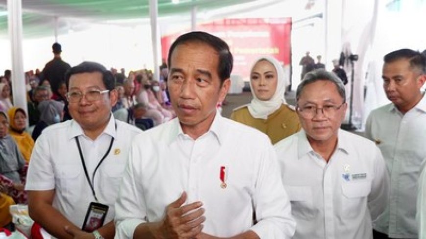 Jokowi Soal Kenaikan Harga Beras: Coba Dicek Harga beras di pasar induk