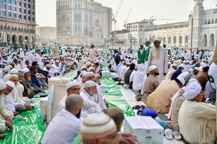 Buka Puasa Bersama di Masjidil Haram: Arab Saudi Resmi Buka Peluang, Umat Muslim Bersiap Sambut Ramadan