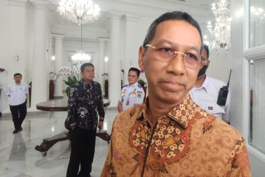 Kontroversi Kartu Jakarta Mahasiswa Unggul: Respons Santai Heru Budi dari Tuntutan Serius Ahmad Sahroni