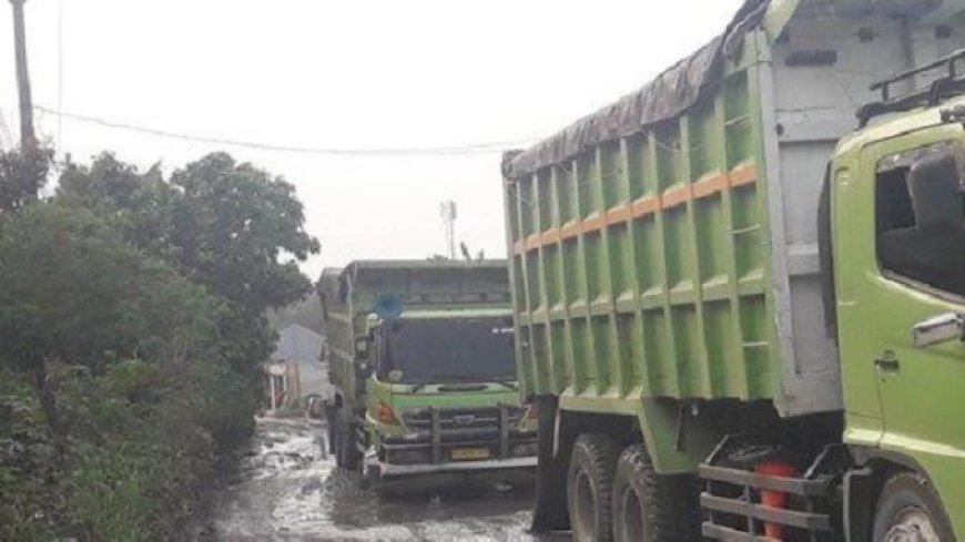 Atasi Masalah Jalan di Parung Panjang, Bupati Bogor Minta Pusat Bangun Jalan Tambang